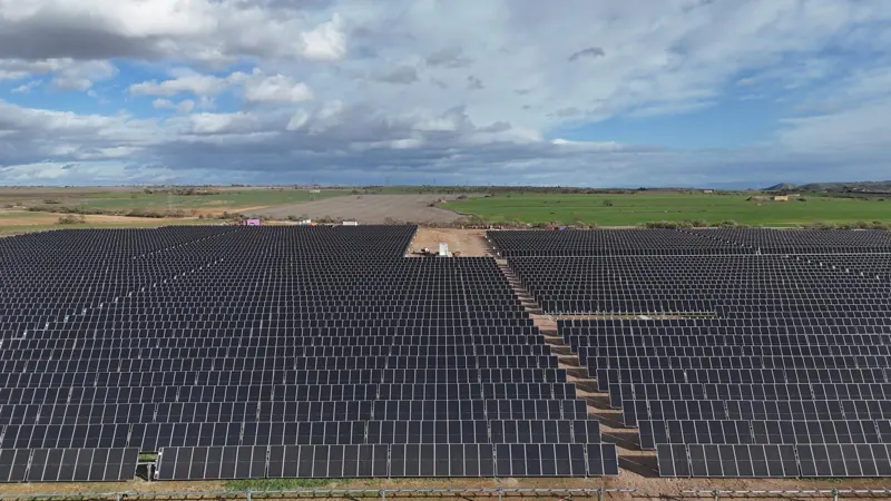Planta fotovoltaica en suelo en Fraga