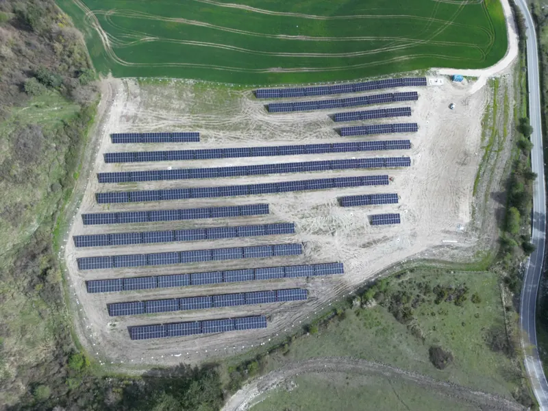 Planta fotovoltaica en suelo